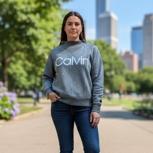 Large Calvin Klein Performance Cropped Sweatshirt – Mock Neck w/V-Insert & Logo